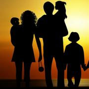 סוגיות גישוריות במעגל חיי המשפחה